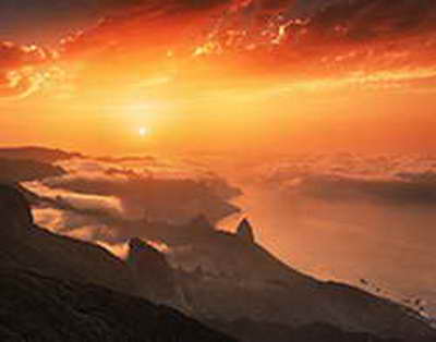 İran daxilində hakimiyyət transformasiyası: sistem böhranı və radikallaşma xətti